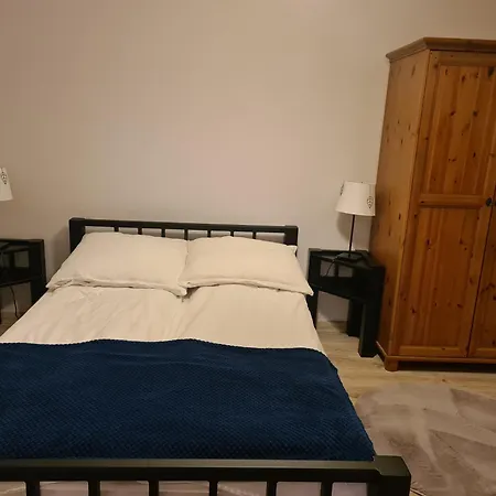 Apartament Wiki Homestay *